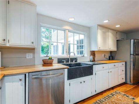 418 Goshen Road Litchfield CT 06759