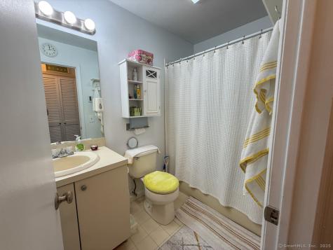 55 Cross Street Danbury CT 06810