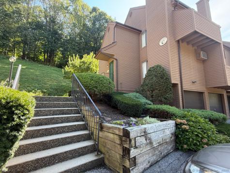 55 Cross Street Danbury CT 06810