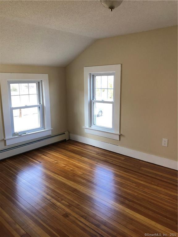 14 Sinclair Street Windsor CT 06095