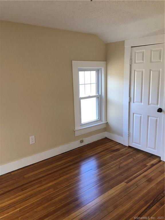 14 Sinclair Street Windsor CT 06095