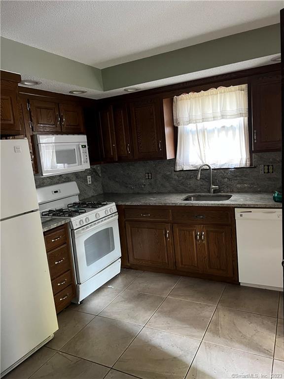 42 Wooding Street Bristol CT 06010