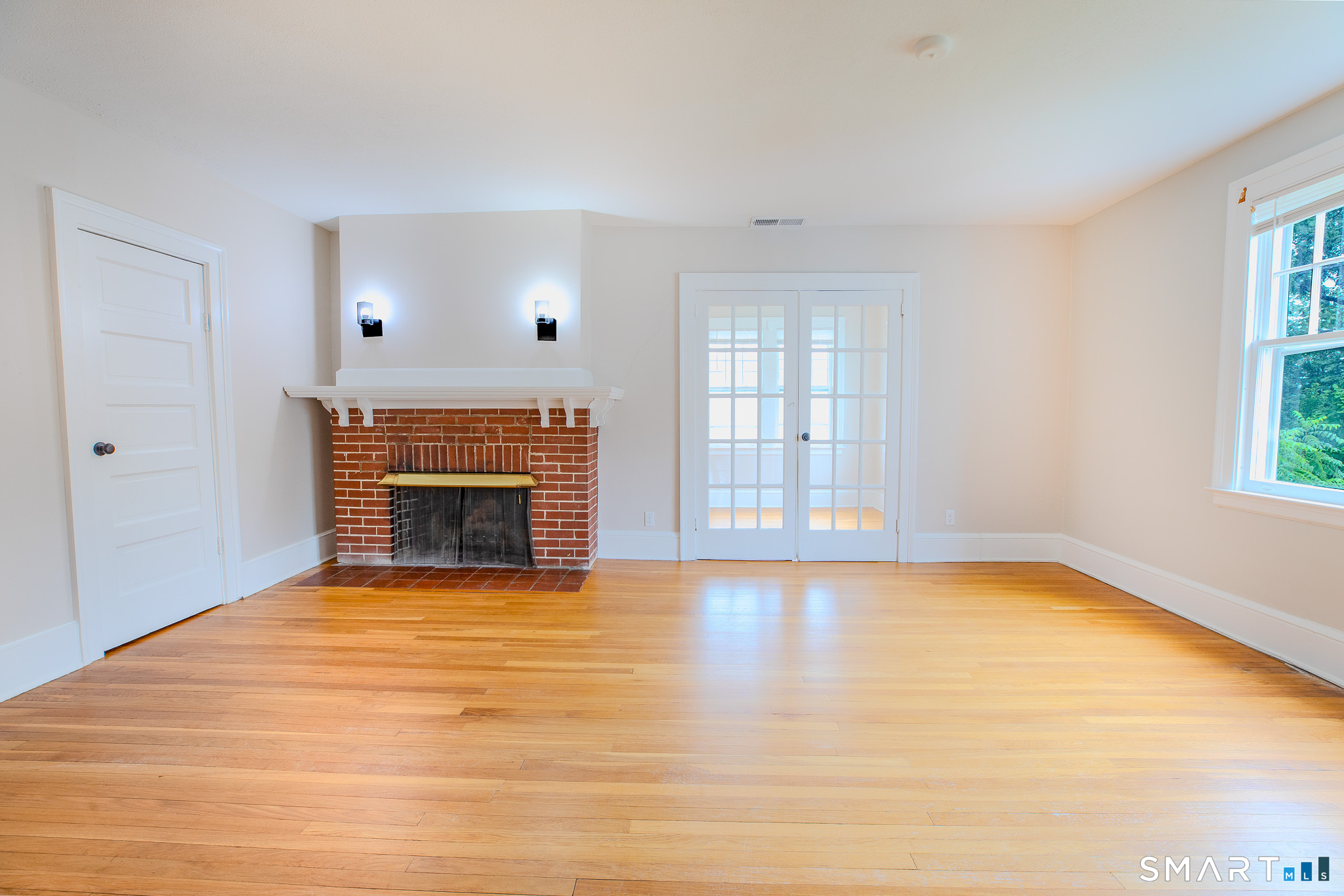219 Jordan Lane Wethersfield CT 06109