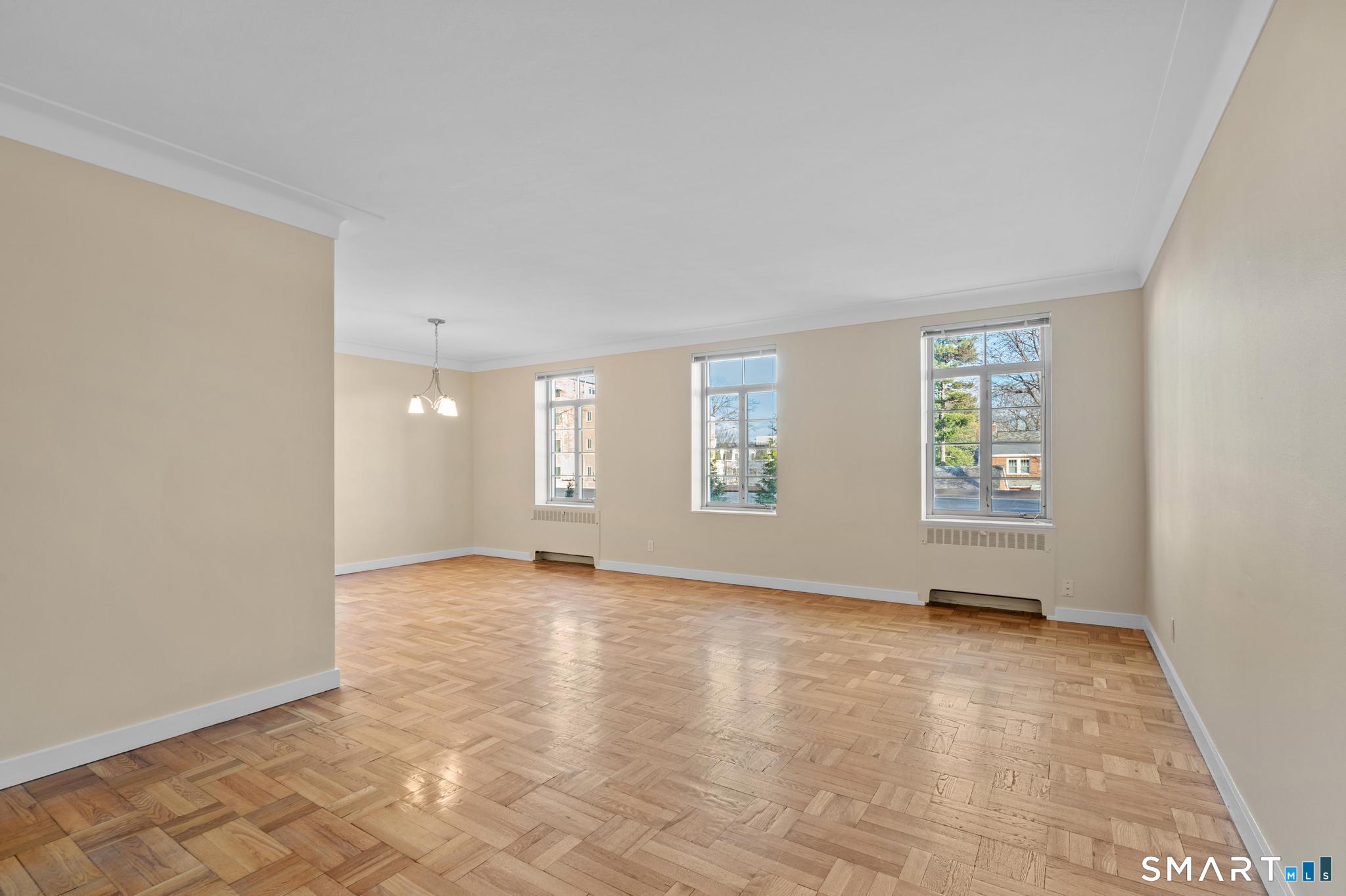 20 Outlook Avenue West Hartford CT 06119