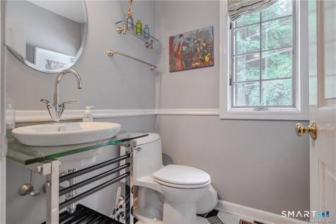 144 Munn Road Southbury CT 06488