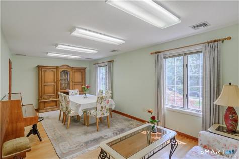 144 Munn Road Southbury CT 06488