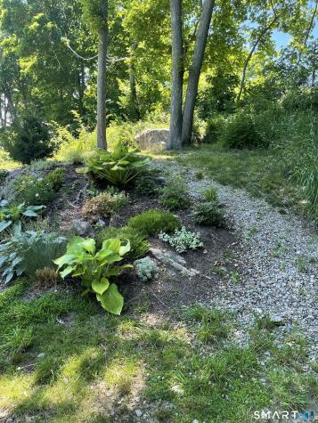 8 Wells Avenue Stonington CT 06379