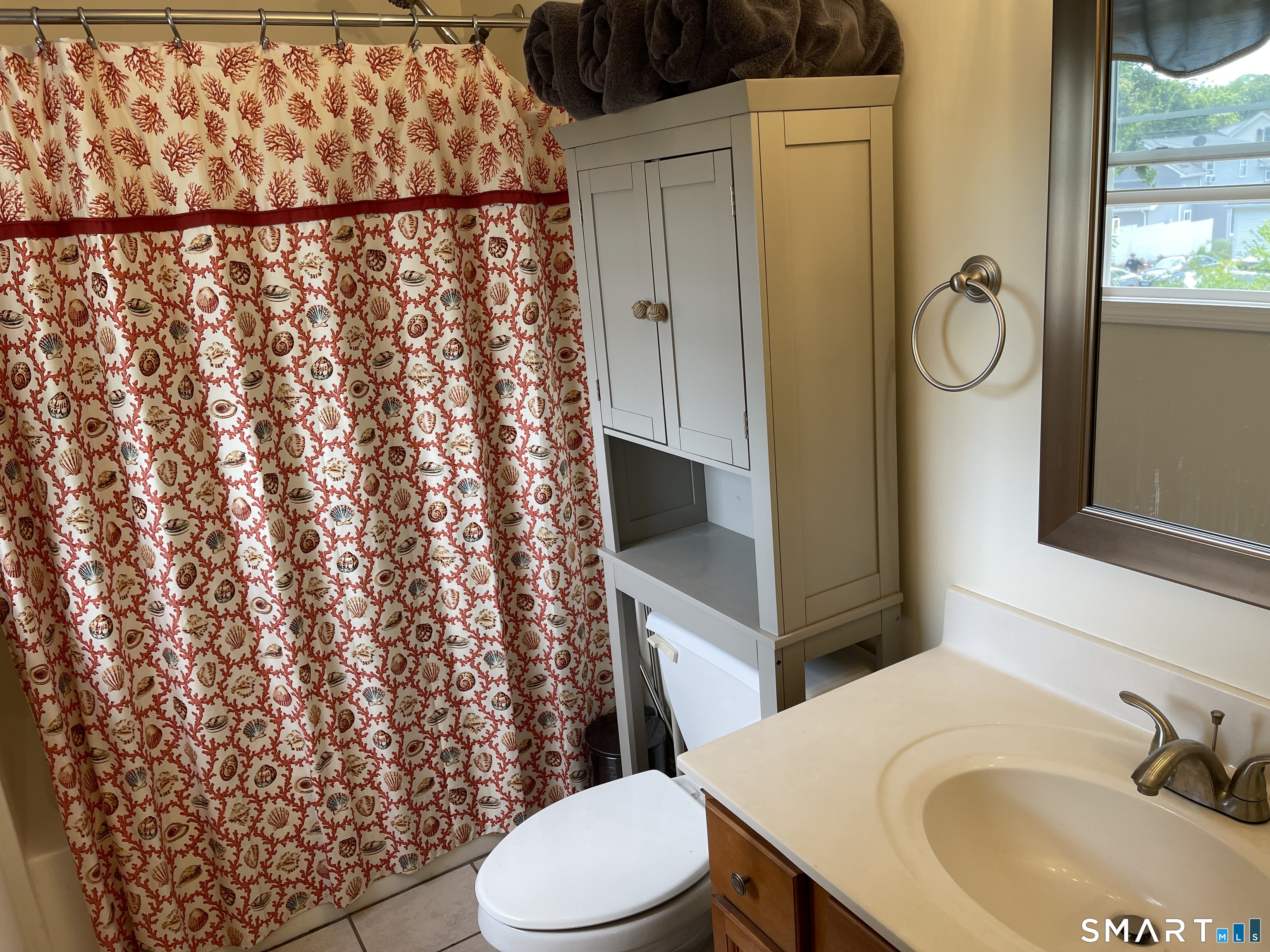 8 Wells Avenue Stonington CT 06379