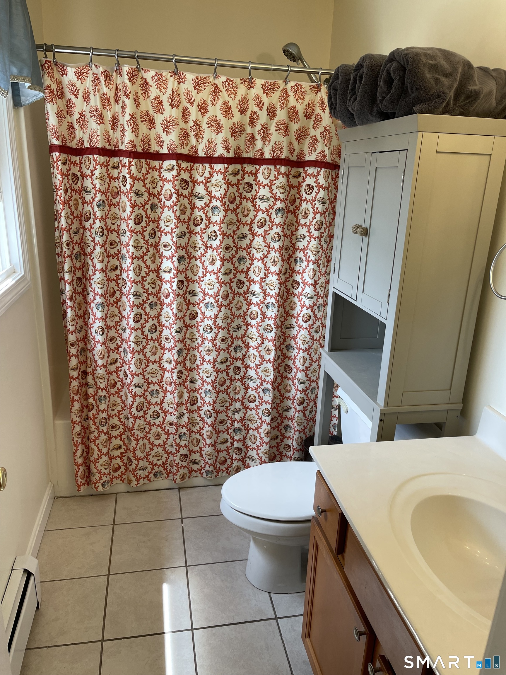 8 Wells Avenue Stonington CT 06379