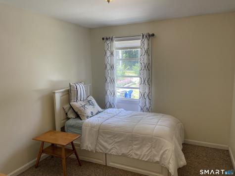 8 Wells Avenue Stonington CT 06379