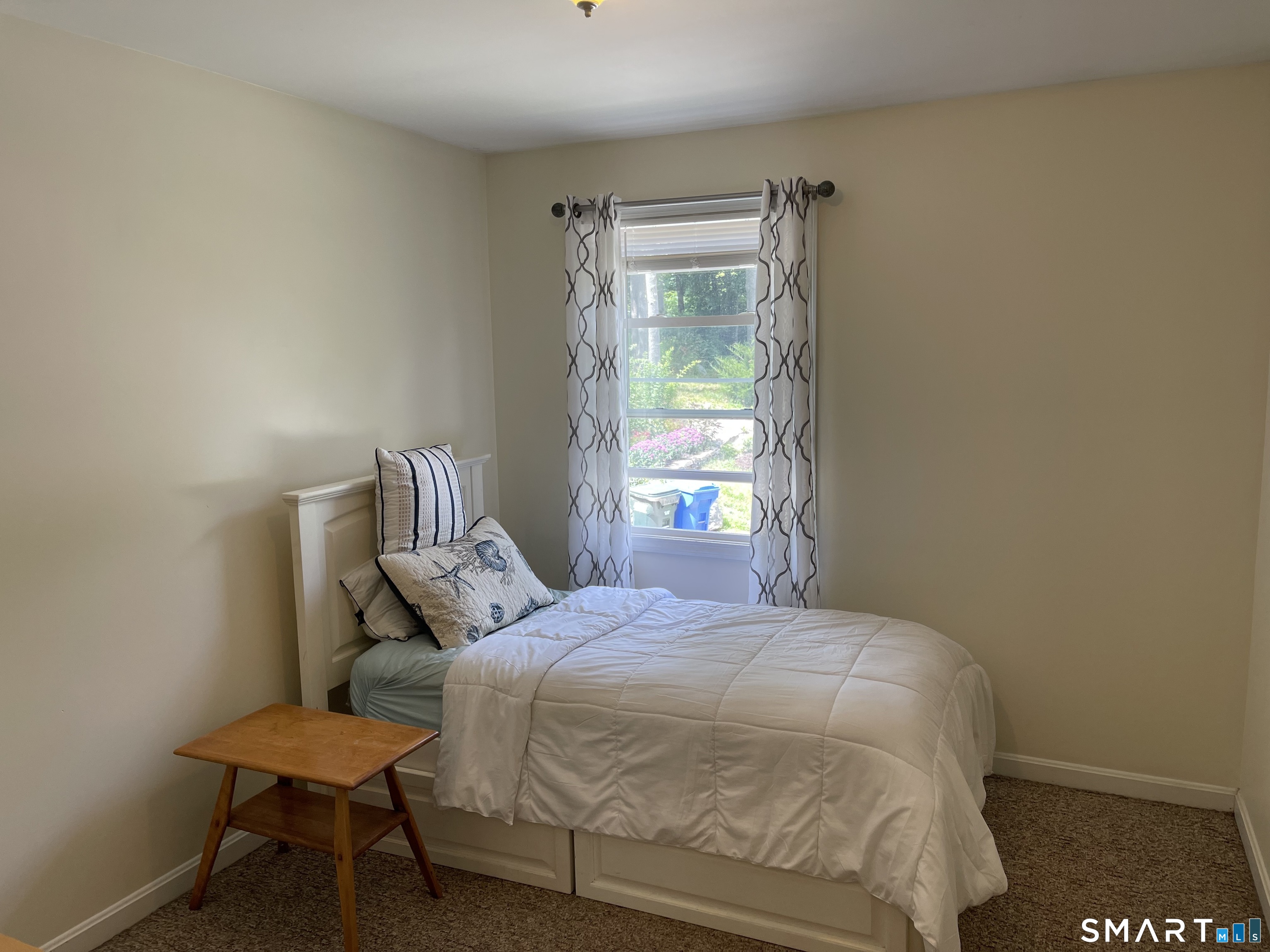 8 Wells Avenue Stonington CT 06379
