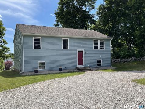 8 Wells Avenue Stonington CT 06379