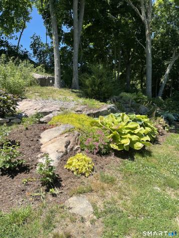 8 Wells Avenue Stonington CT 06379