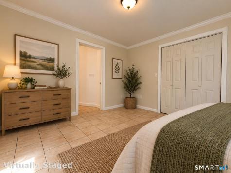 44 Prest Street New London CT 06320