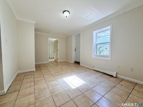 44 Prest Street New London CT 06320