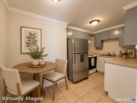 44 Prest Street New London CT 06320
