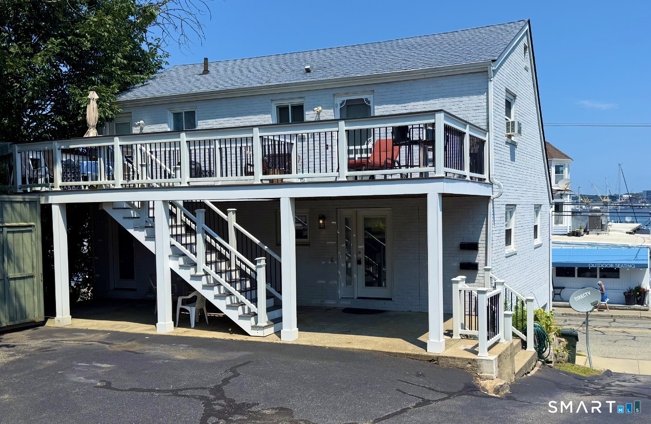 249 Pequot Avenue New London CT 06320