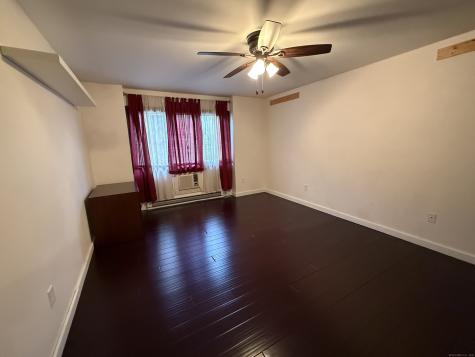 7 Twin Oaks New Milford CT 06776