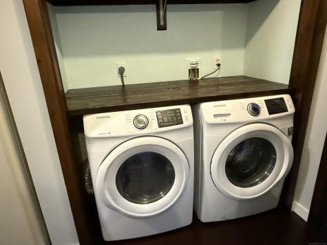 7 Twin Oaks New Milford CT 06776