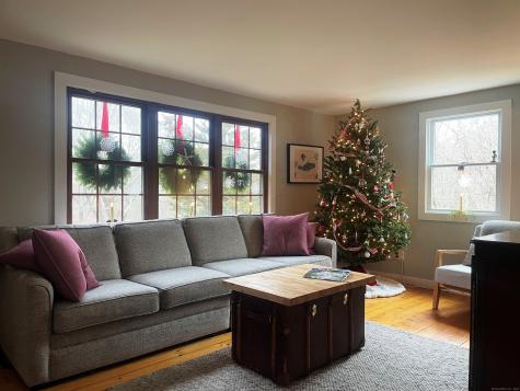 12 Little Gull Lane Groton CT 06355