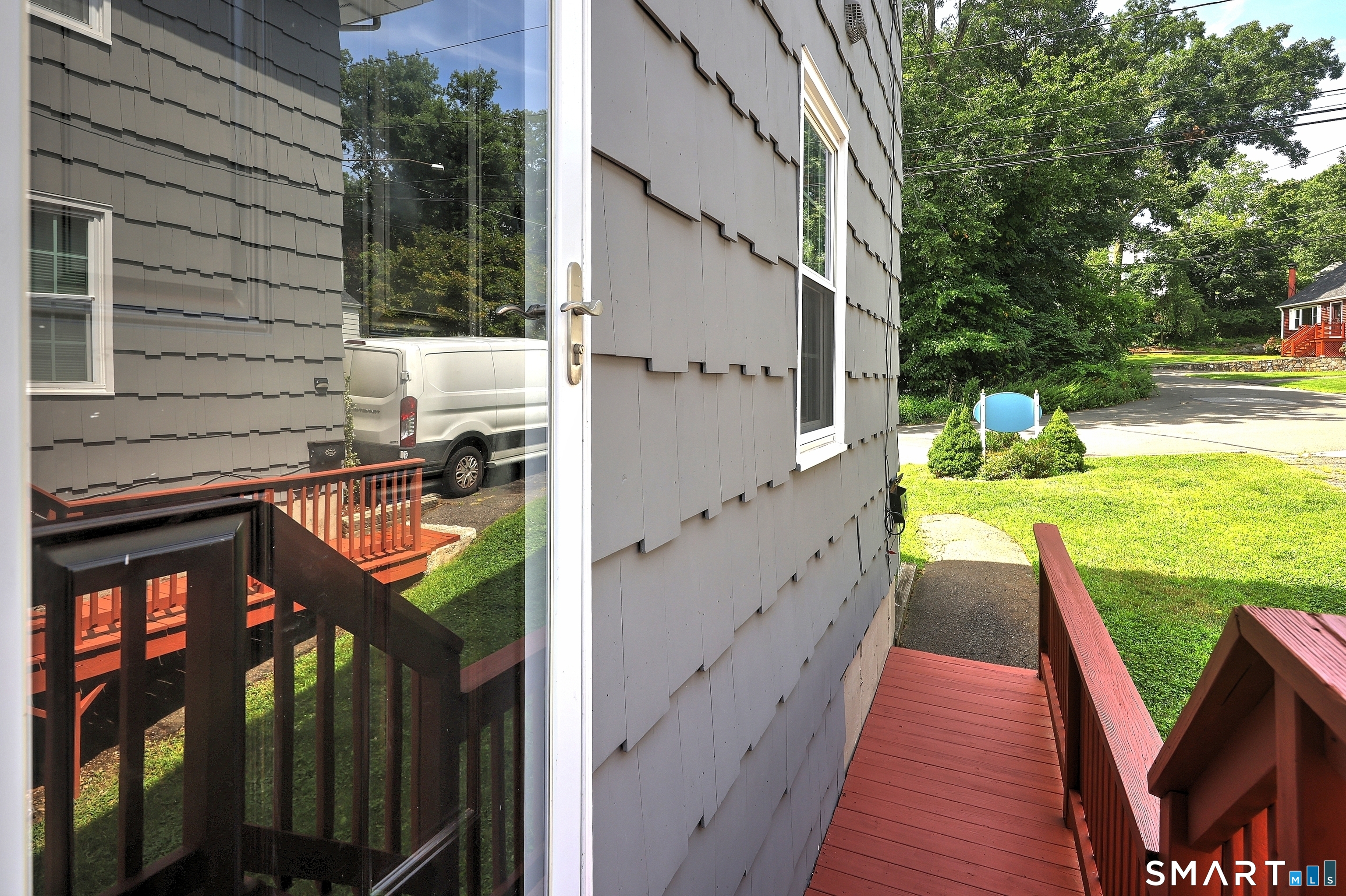 82 Sunrise Avenue Fairfield CT 06824