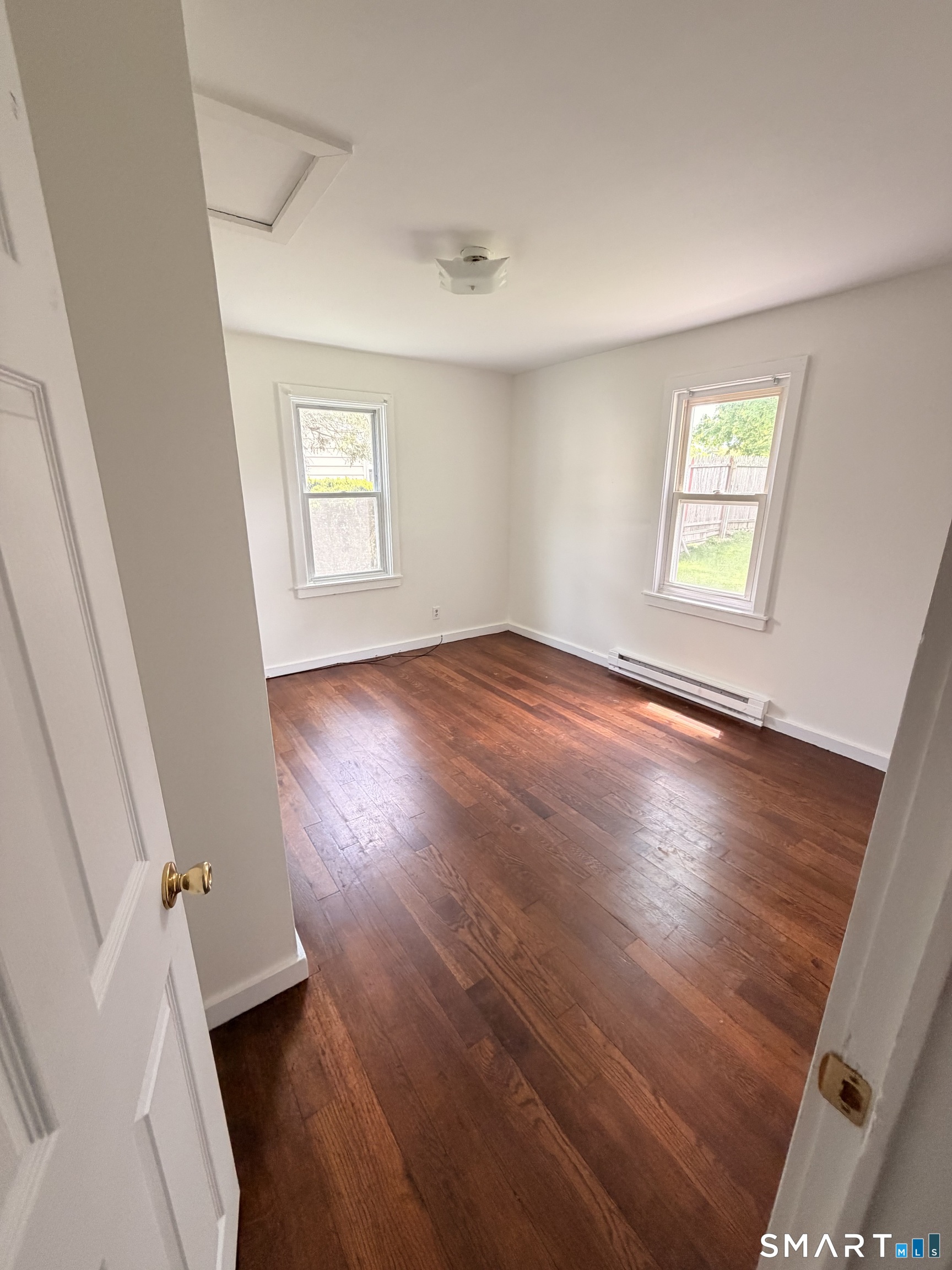 48 Ridgeview Circle New London CT 06320