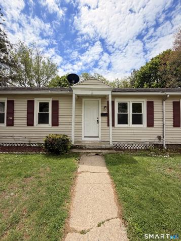 48 Ridgeview Circle New London CT 06320