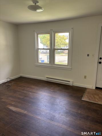 48 Ridgeview Circle New London CT 06320