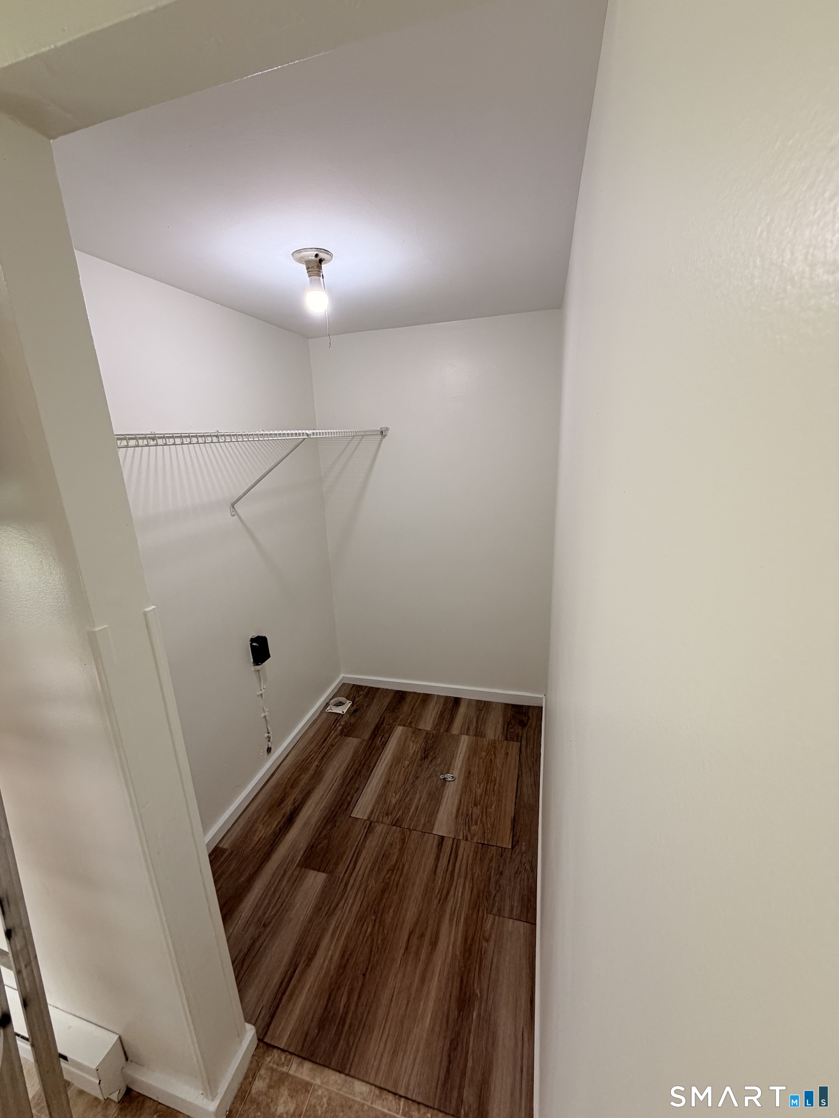 48 Ridgeview Circle New London CT 06320