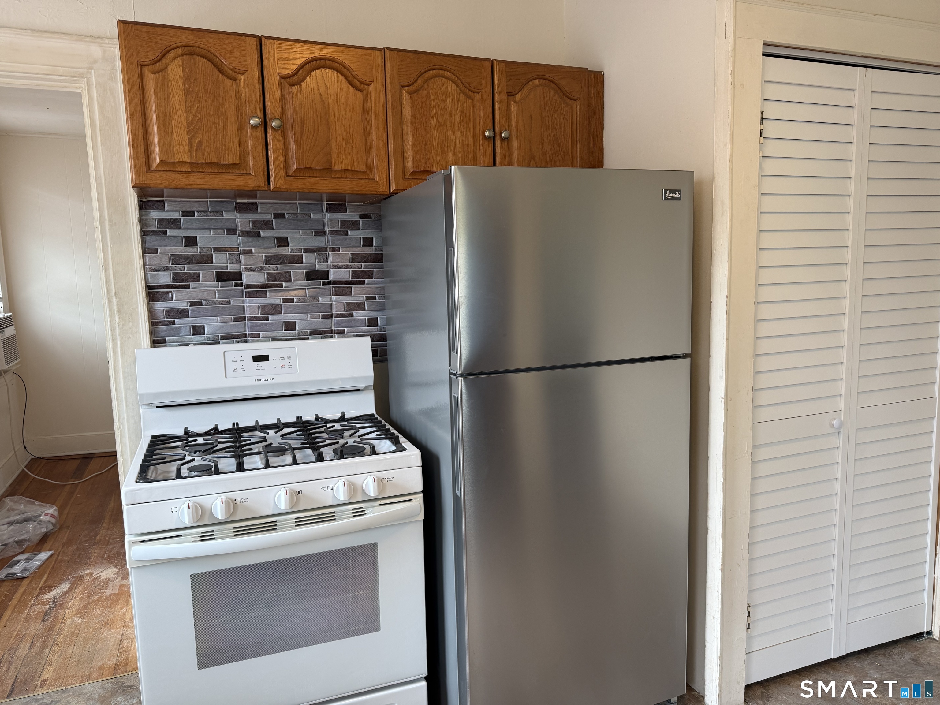 31 Lucy Street Woodbridge CT 06525