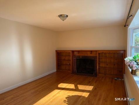 62 Brookdale Avenue Newington CT 06111