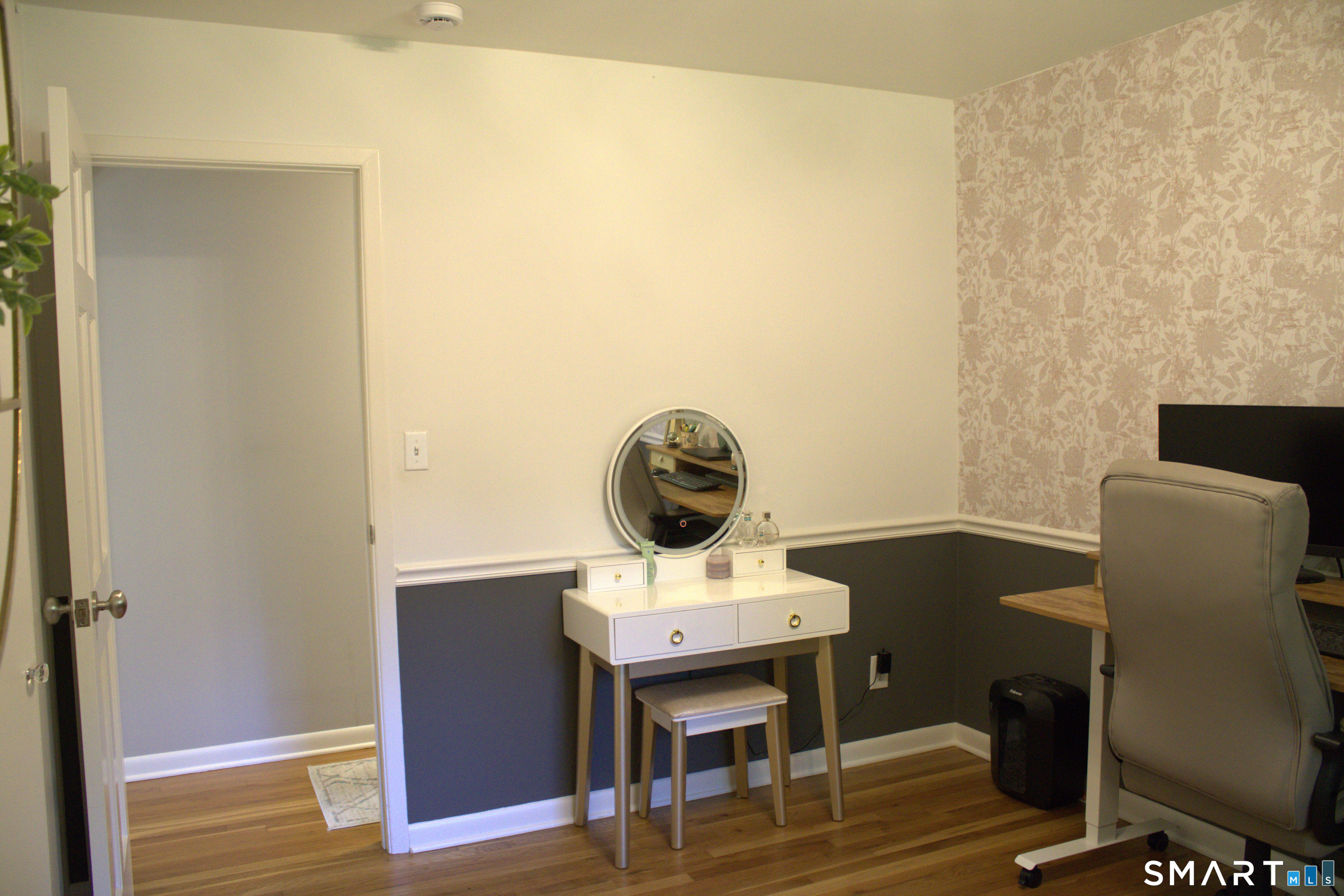 28 Surrey Drive Norwalk CT 06851