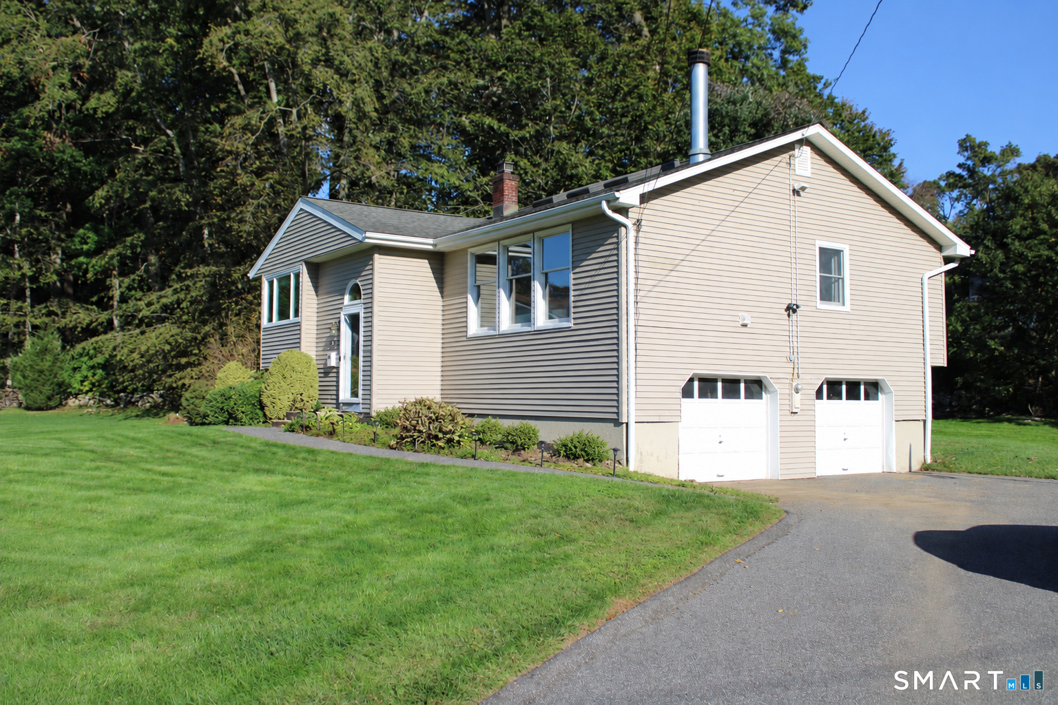 28 Surrey Drive Norwalk CT 06851