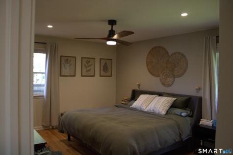 28 Surrey Drive Norwalk CT 06851