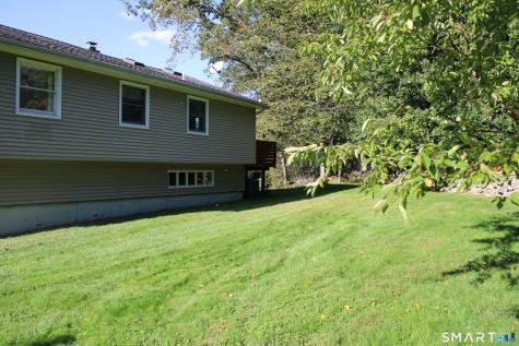 28 Surrey Drive Norwalk CT 06851