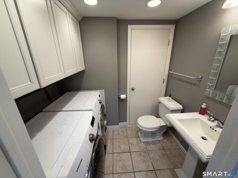 28 Surrey Drive Norwalk CT 06851