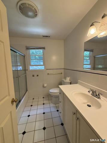 36 Nicholas Avenue Greenwich CT 06831