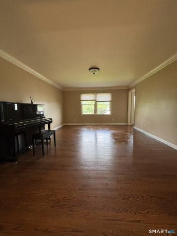 36 Nicholas Avenue Greenwich CT 06831