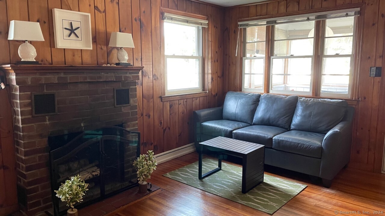 68 Kelsey Place Madison CT 06443