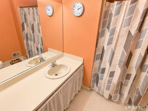 143 Spyglass Court Torrington CT 06790