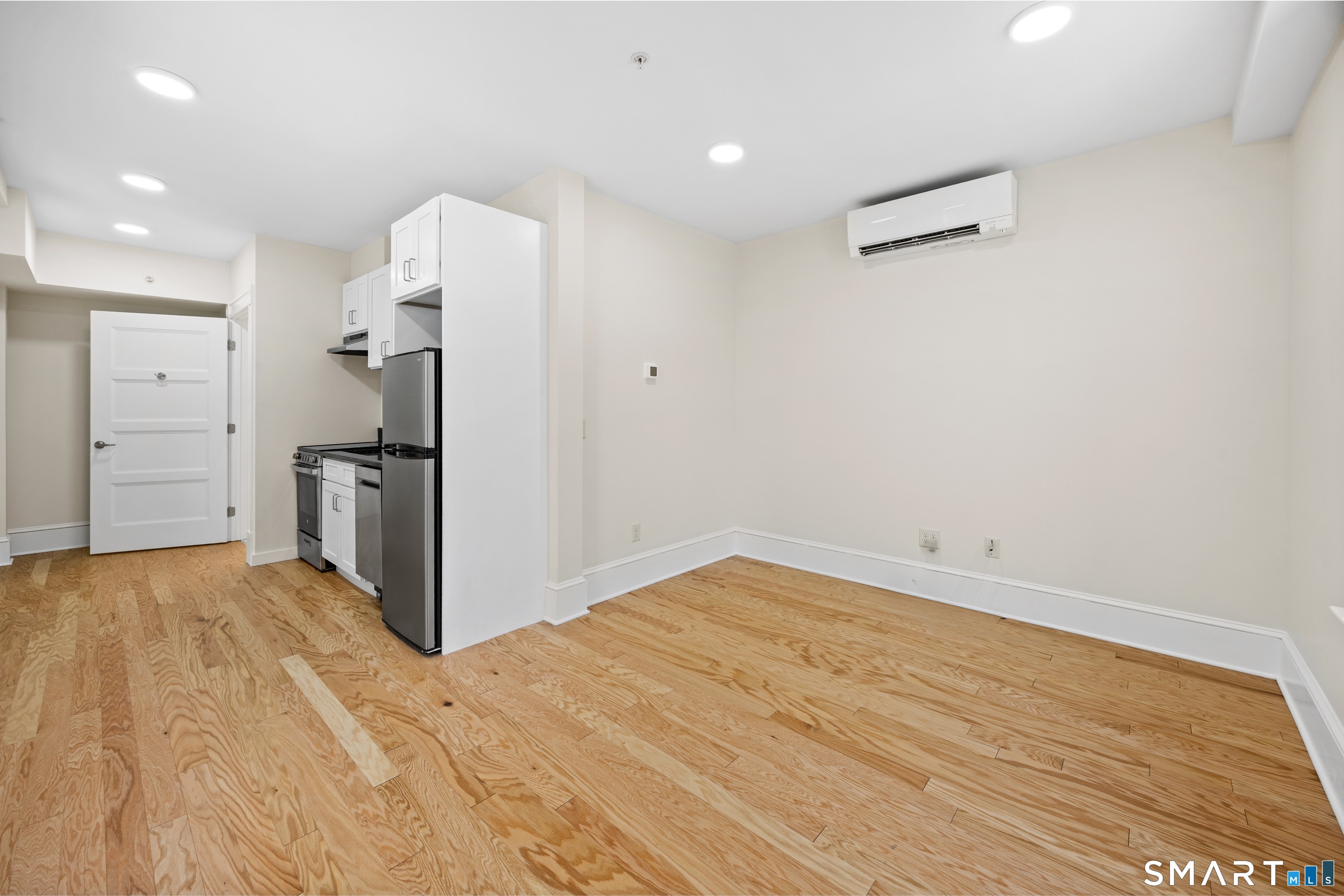 529 Ann Uccello Street Hartford CT 06103