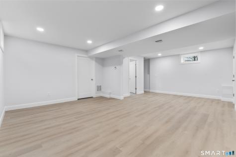 183 Vesper Street Fairfield CT 06825
