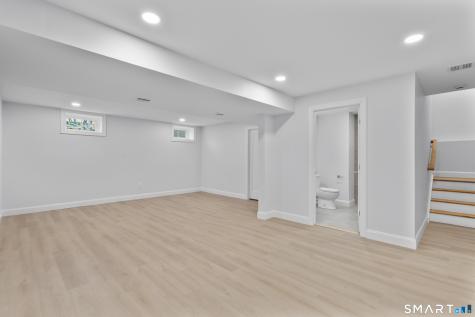 183 Vesper Street Fairfield CT 06825