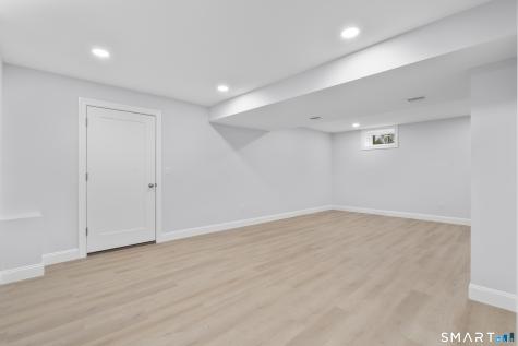 183 Vesper Street Fairfield CT 06825