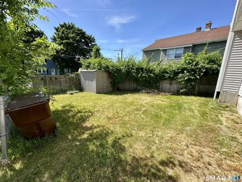 49 Whitworth Street Enfield CT 06082