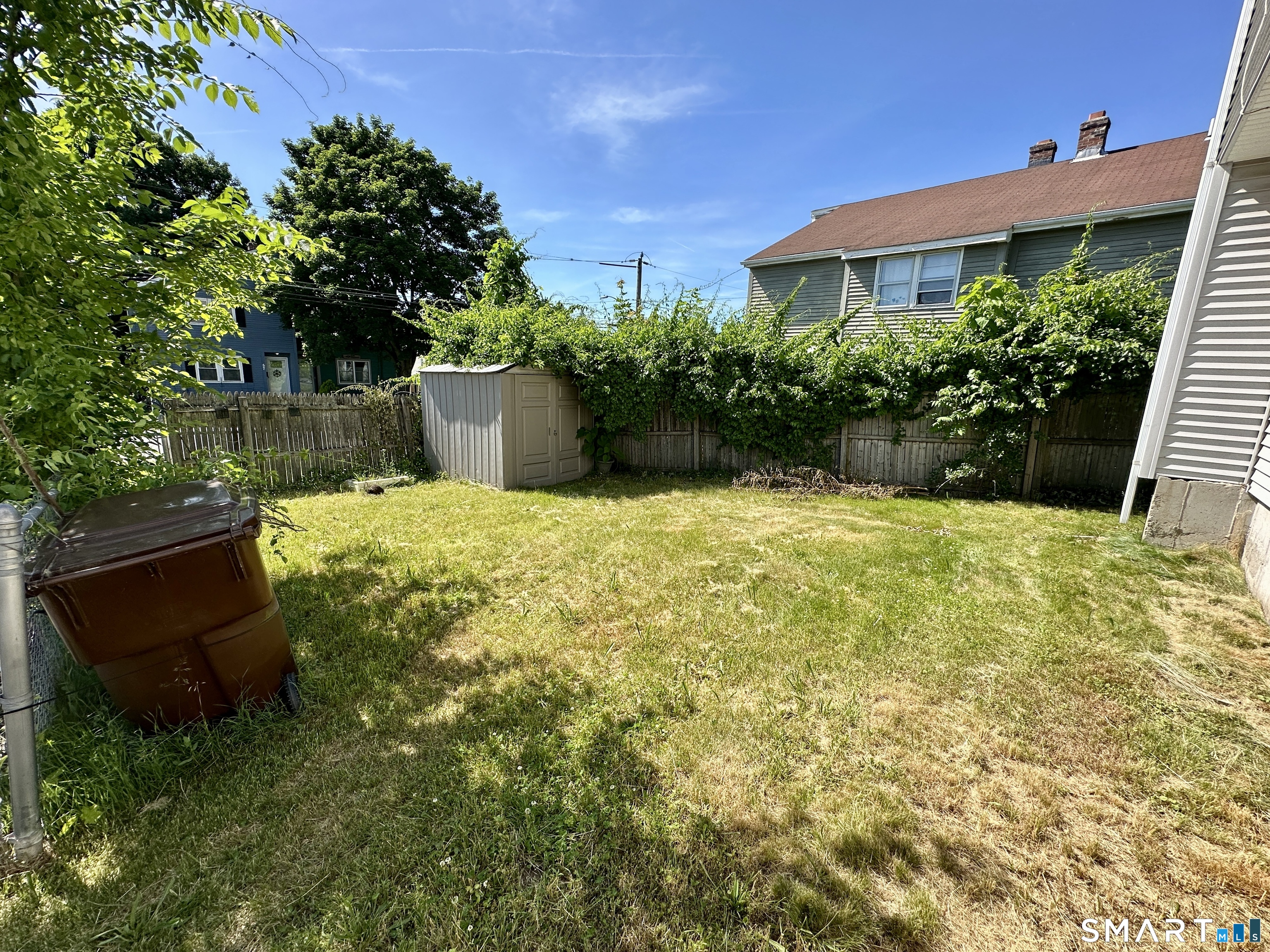 49 Whitworth Street Enfield CT 06082