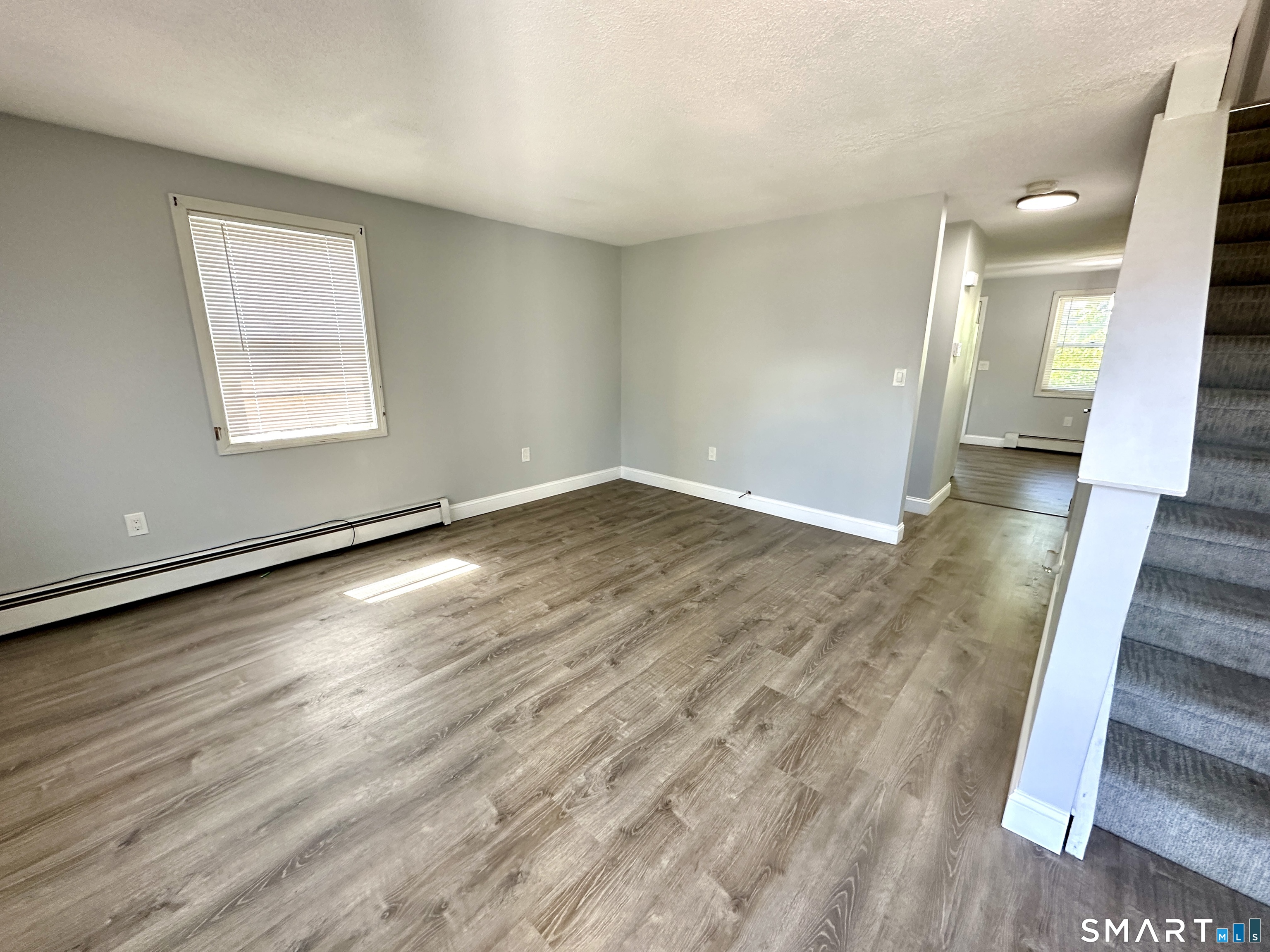 49 Whitworth Street Enfield CT 06082