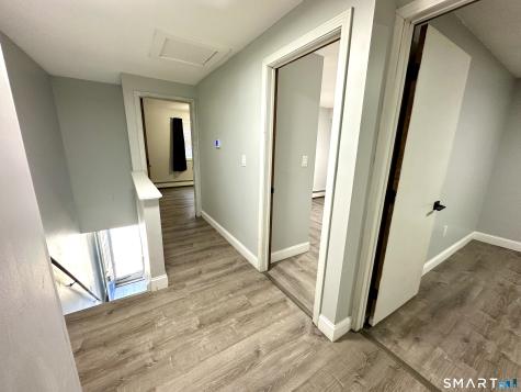 49 Whitworth Street Enfield CT 06082