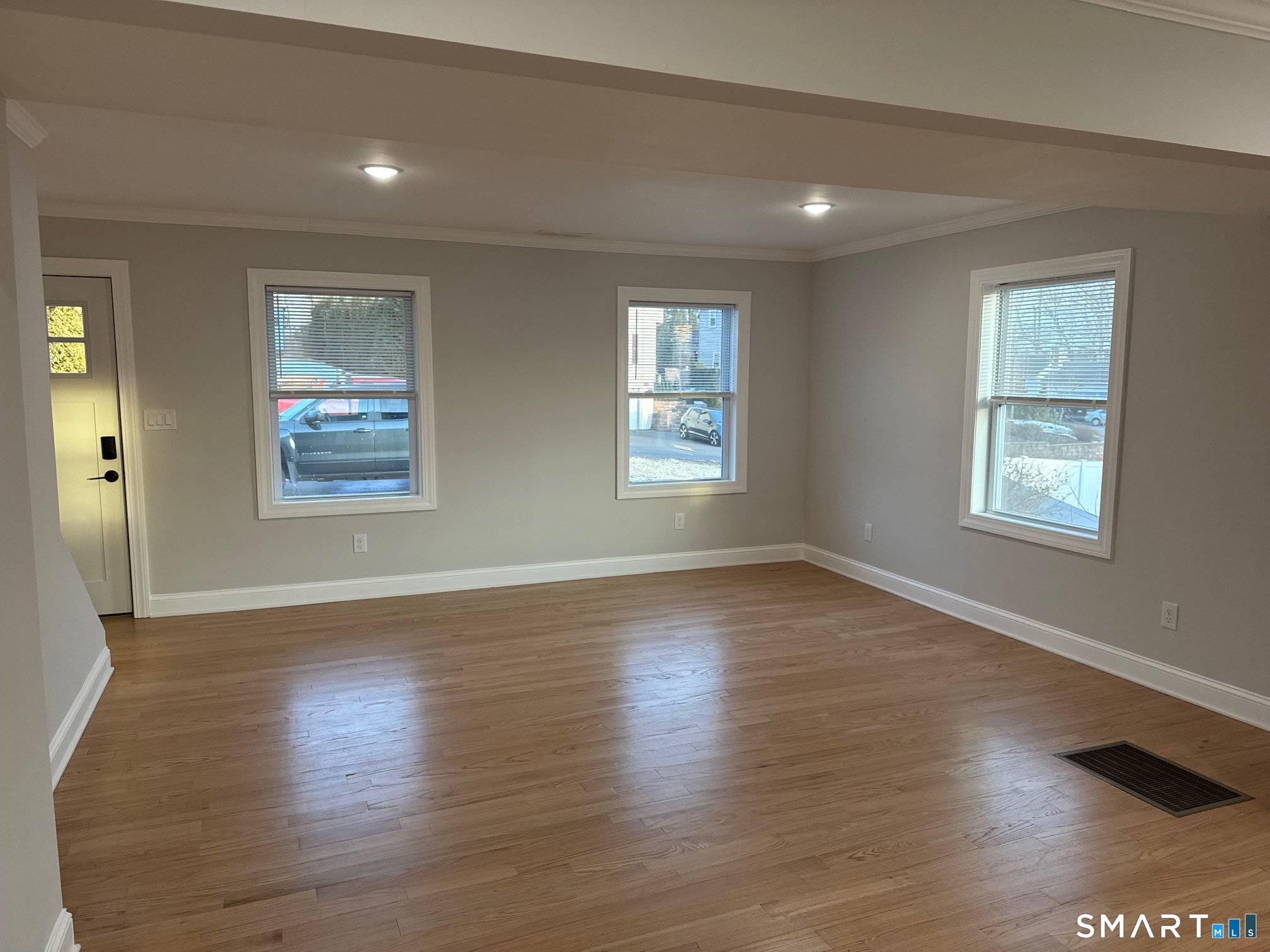 37 Brainerd Road Branford CT 06405