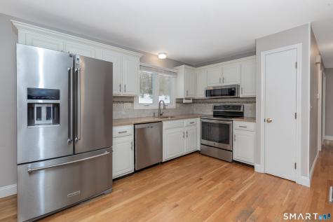 10 Apple Tree Road Bethel CT 06801